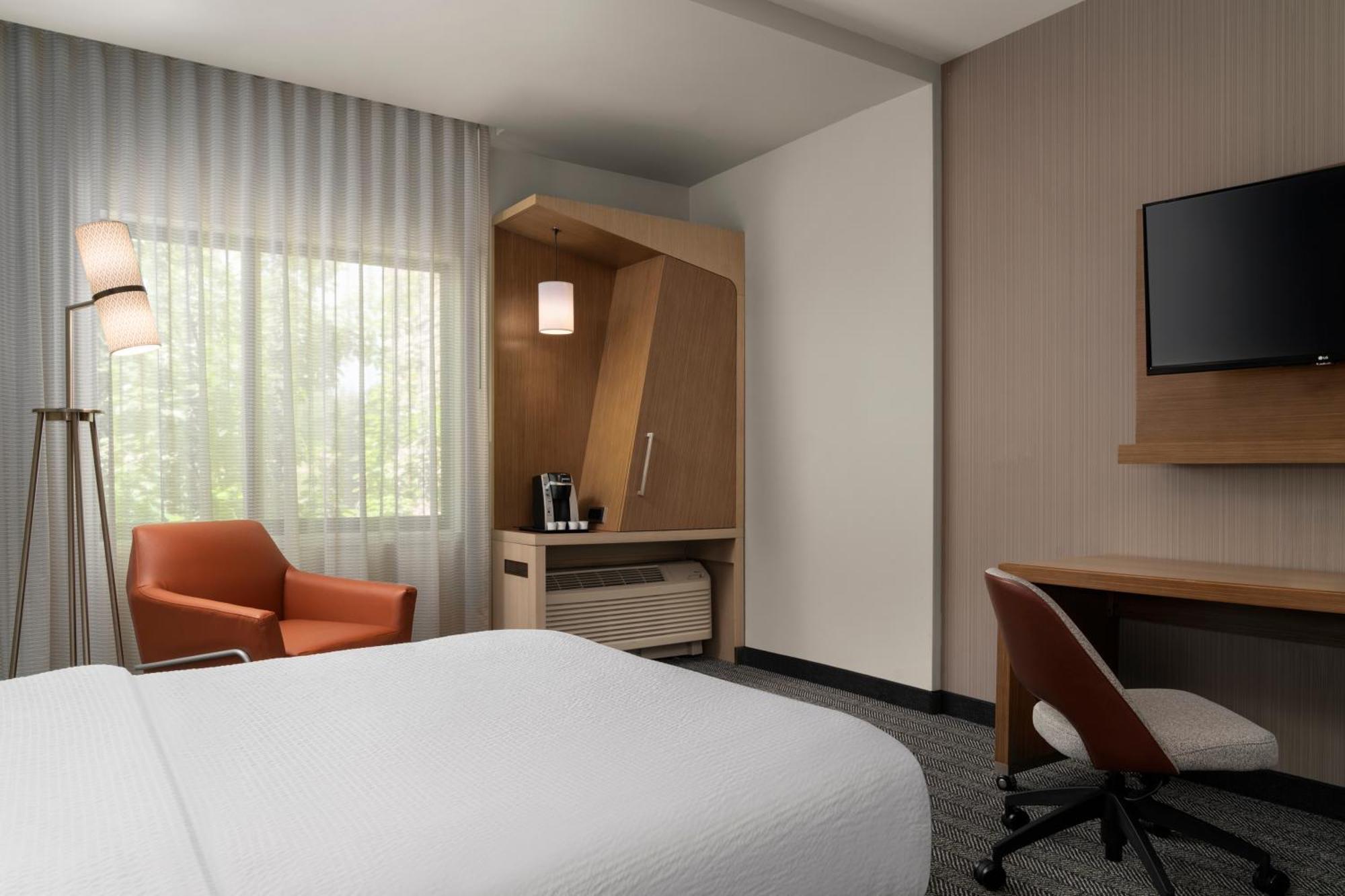Courtyard By Marriott Denver North/Westminster Eastlake Экстерьер фото