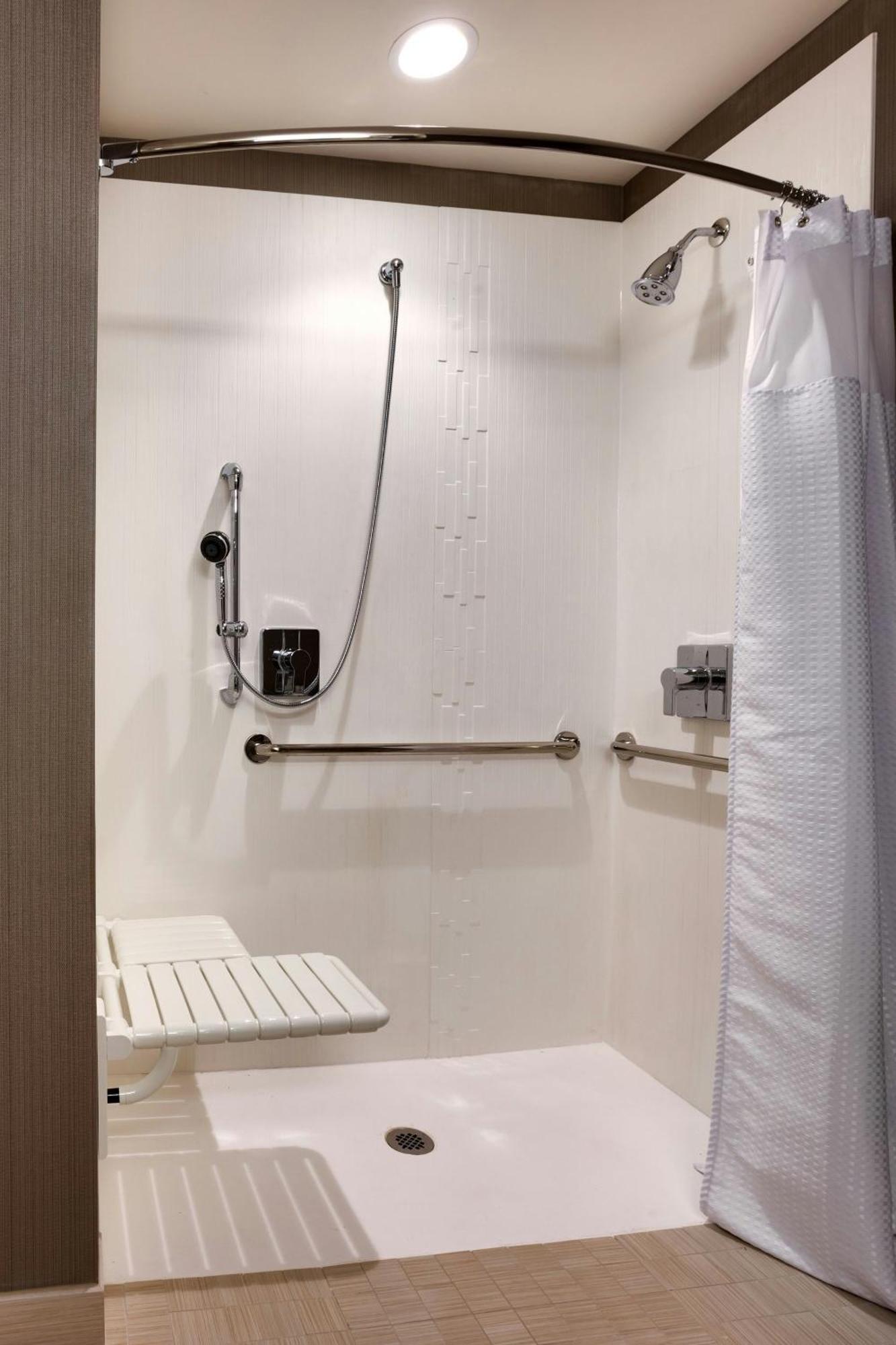 Courtyard By Marriott Denver North/Westminster Eastlake Экстерьер фото