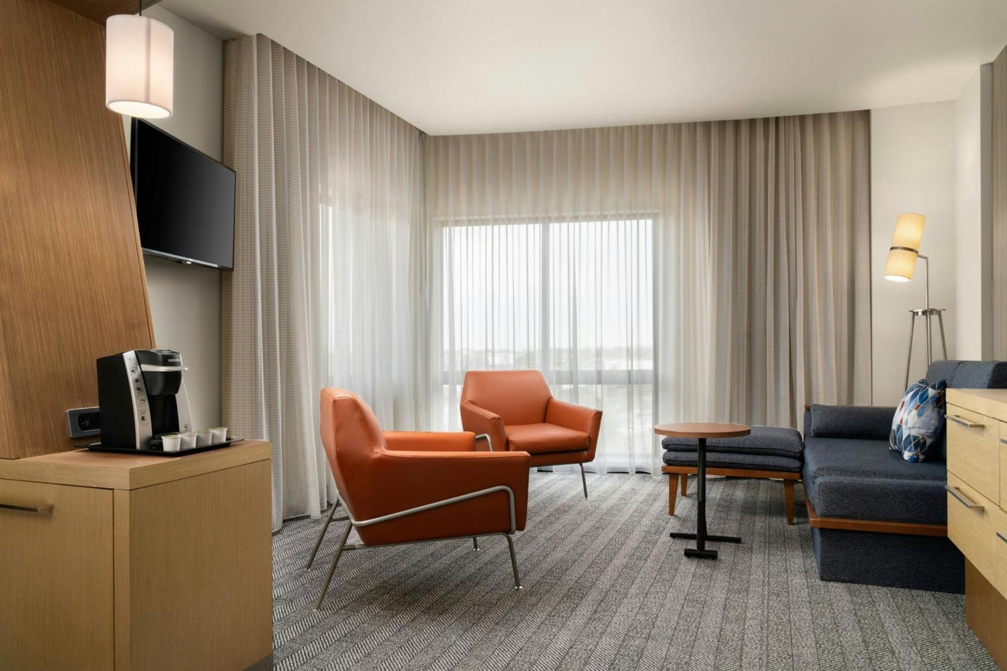 Courtyard By Marriott Denver North/Westminster Eastlake Экстерьер фото