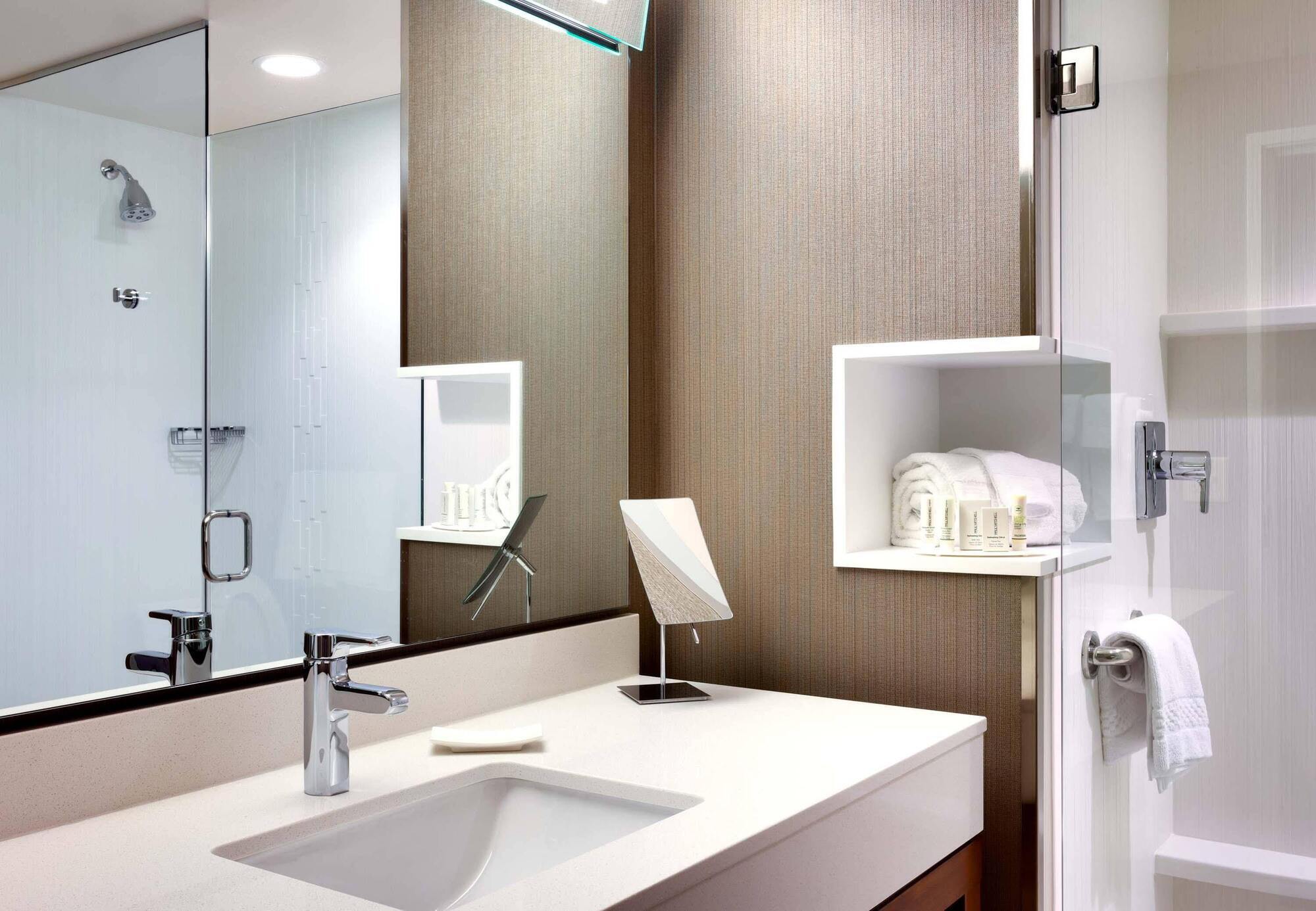 Courtyard By Marriott Denver North/Westminster Eastlake Экстерьер фото